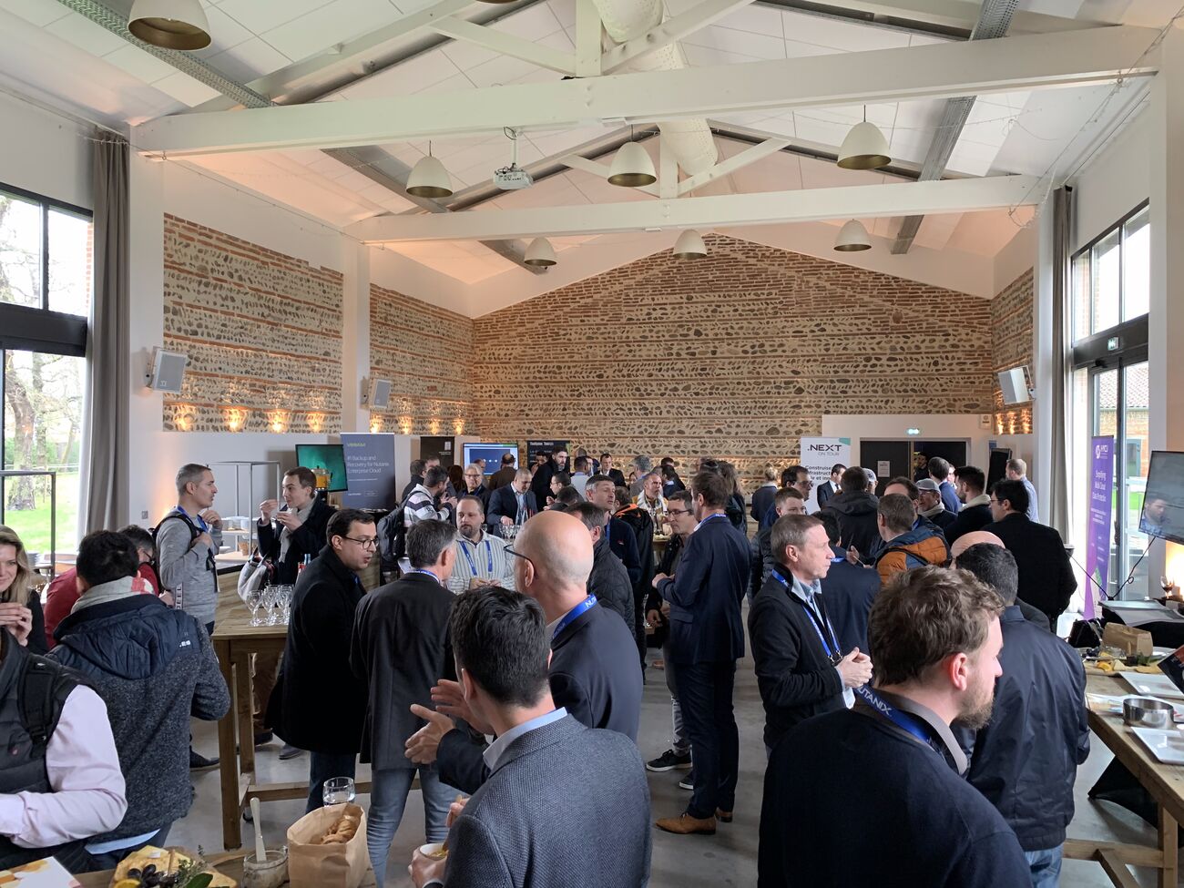 Temps de networking entre invités