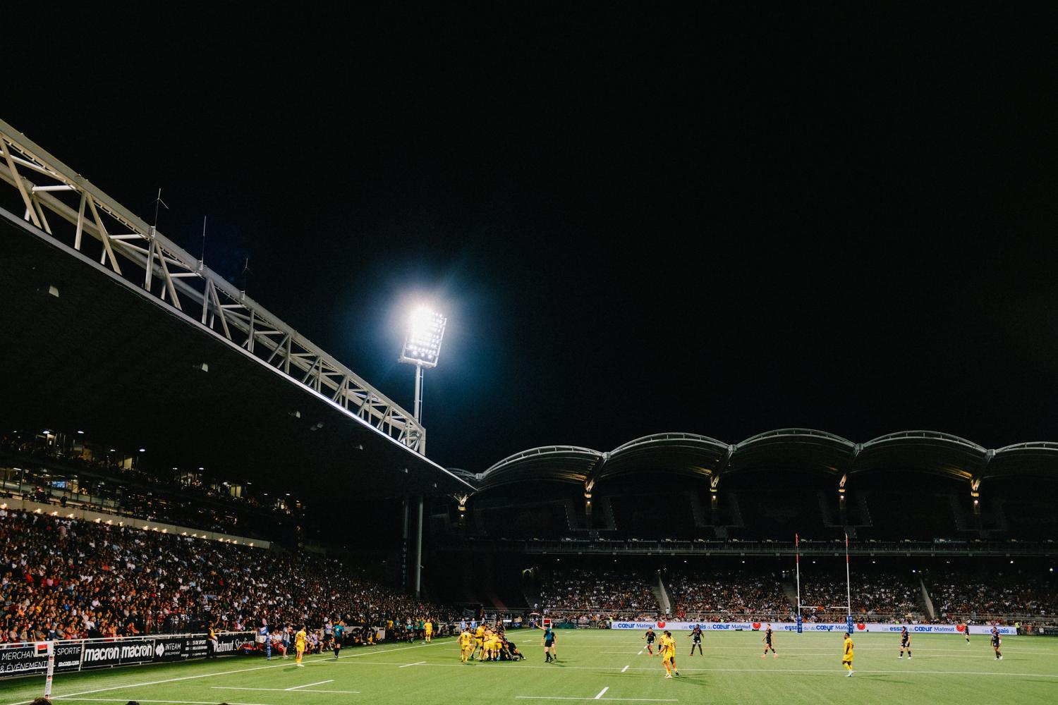 Supporters lors d'un match de Tottenham — voyage football AMARDI